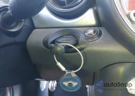 2010 Mini Cooper S из США, поврежденный, VIN WMWMS3C52ATY50858